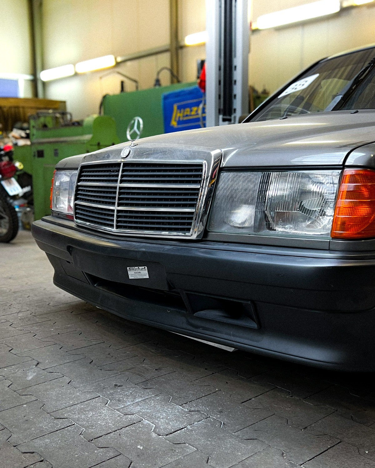 Ram Air Intake "16v Stoßstange" - Mercedes W201 190E 1.8/2.0/2.3 M102, 2.6/3.0 M103 (Fahrerseite)